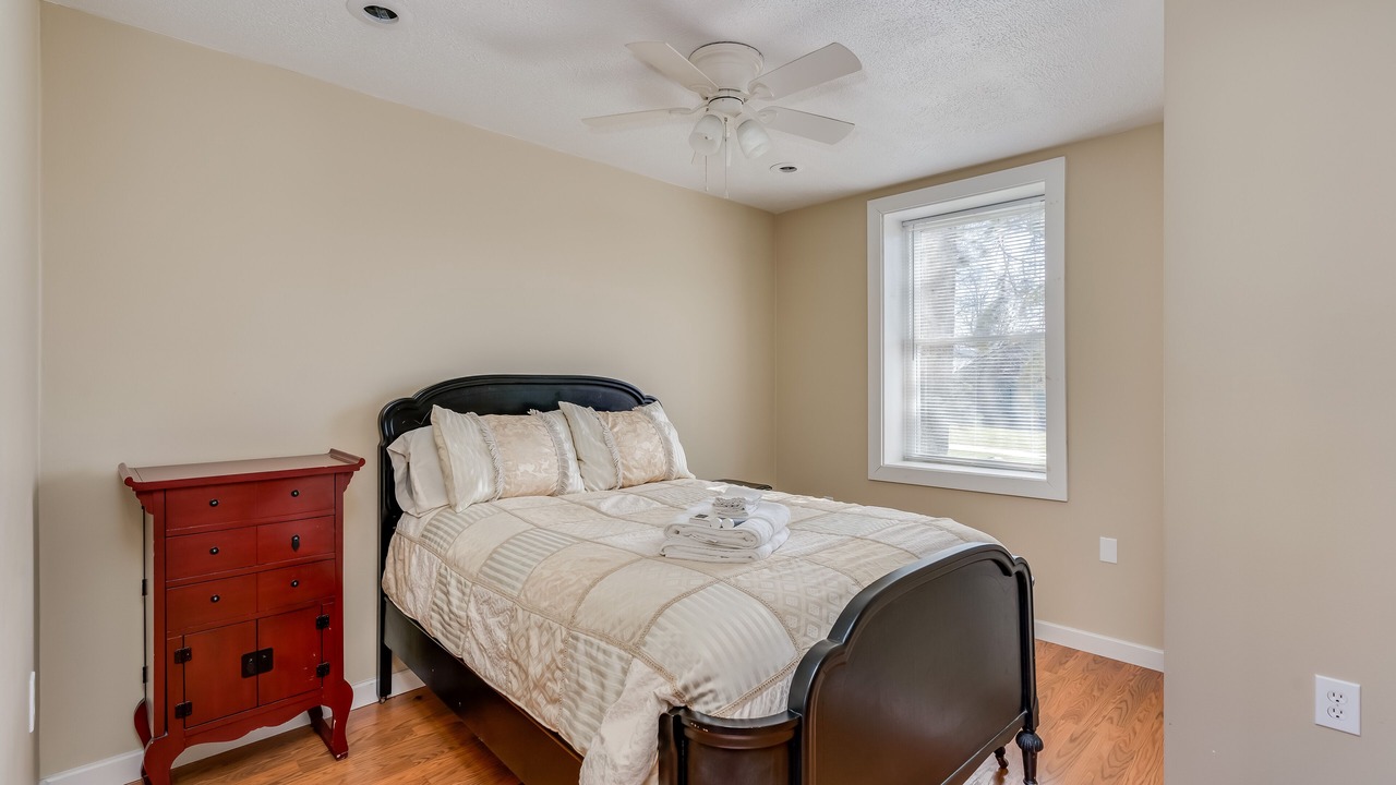 Photo of Bedroom in Alexandria Bay