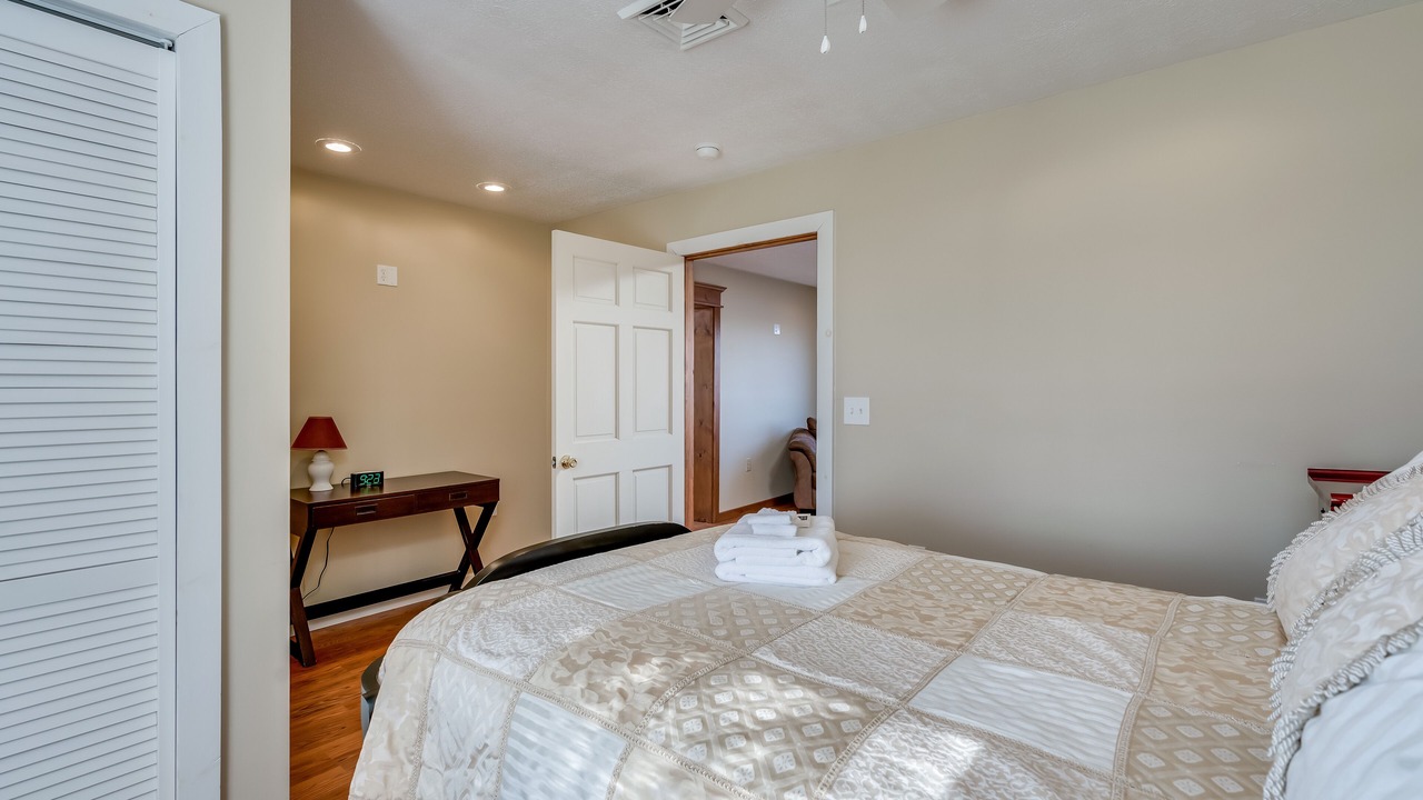 Photo of Bedroom in Alexandria Bay