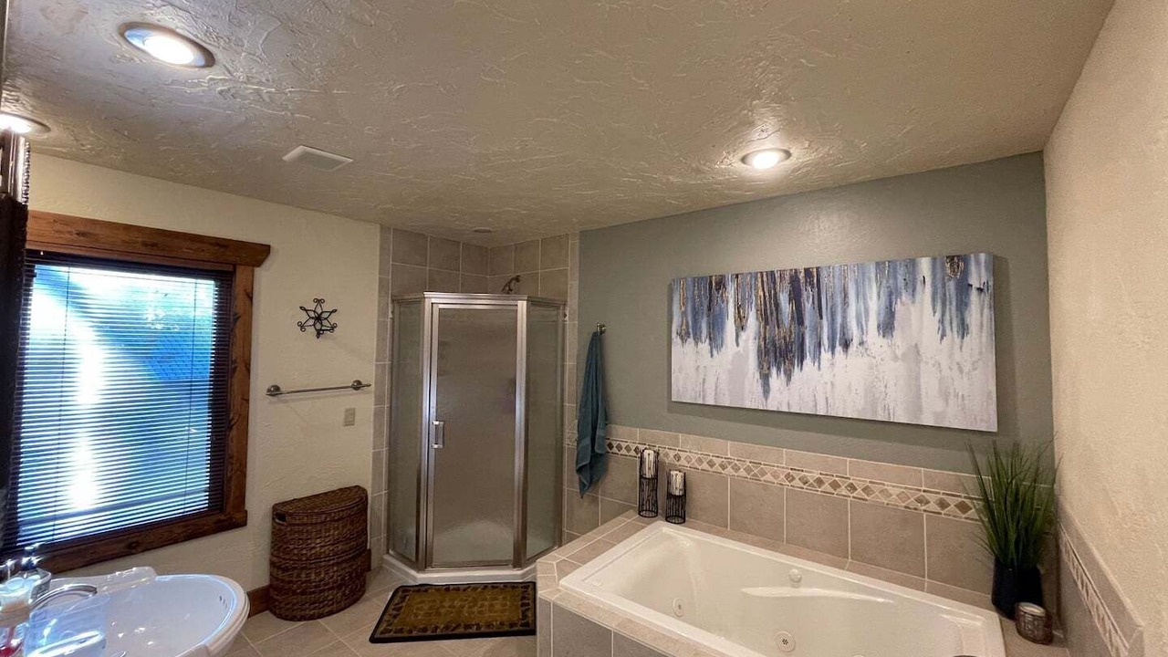 Photo of Bathroom in Deerwood