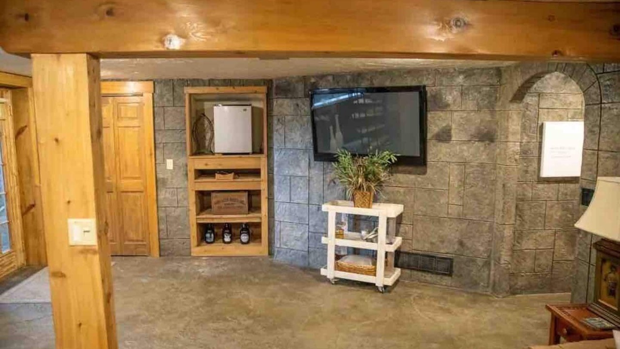 Photo of Bedroom in Deerwood