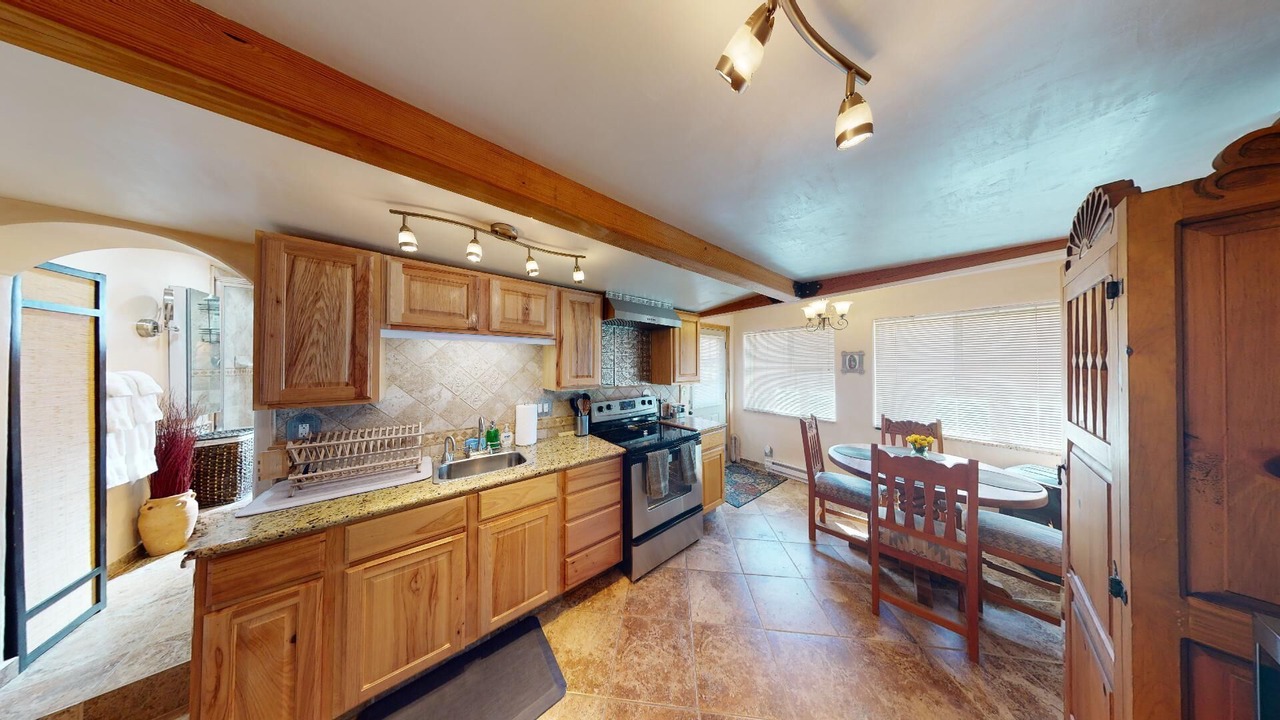 Photo of Kitchen in Tesuque