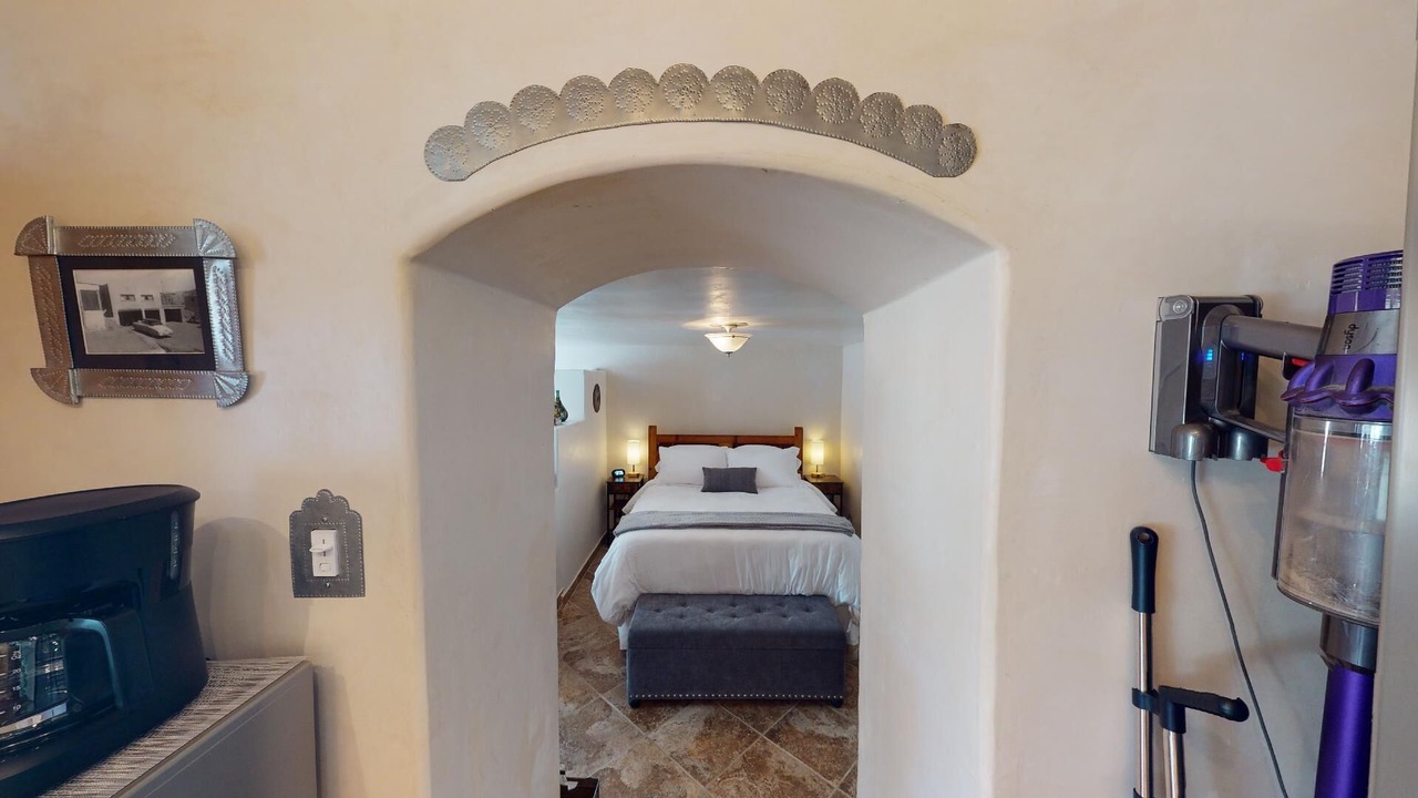 Photo of Bedroom in Tesuque