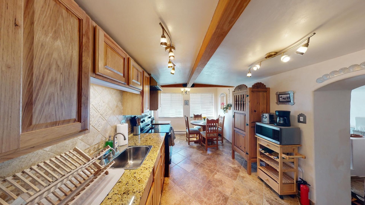 Photo of Kitchen in Tesuque