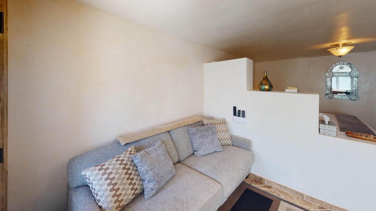 Photo of Livingroom in Tesuque