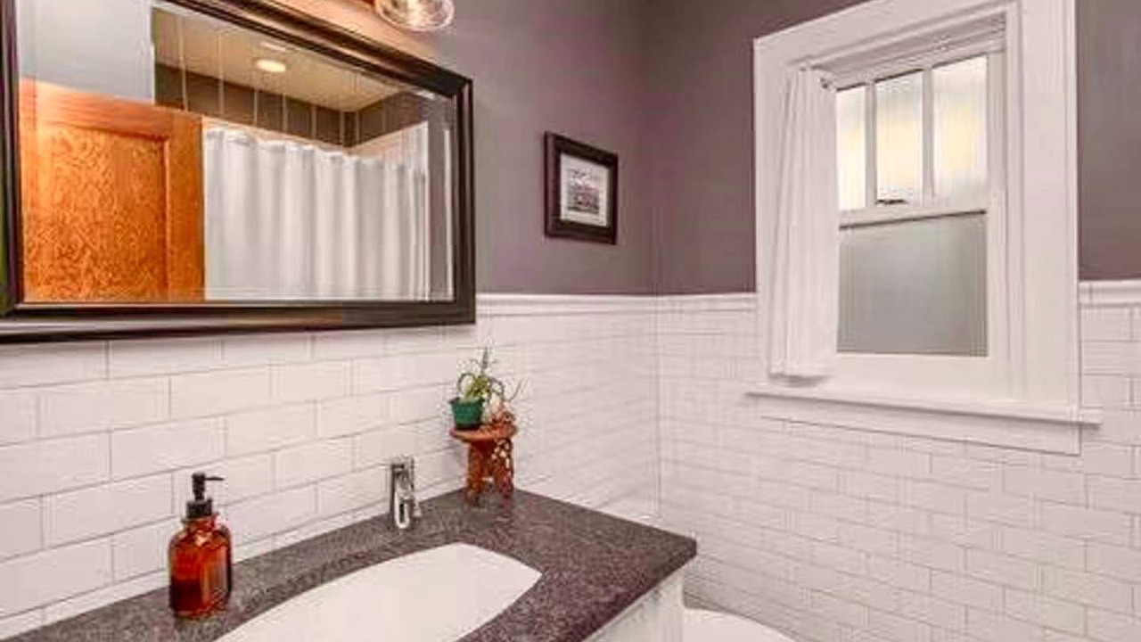 Photo of Bathroom in Kutzky Park