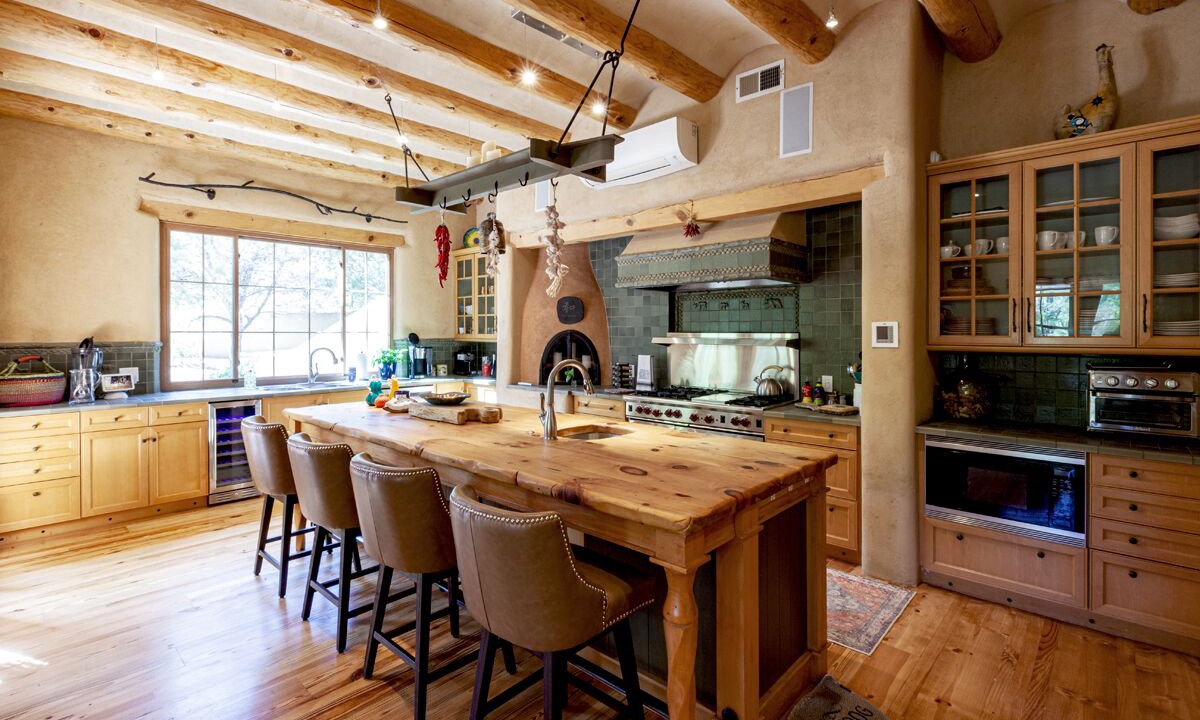 Photo of Kitchen in Tesuque
