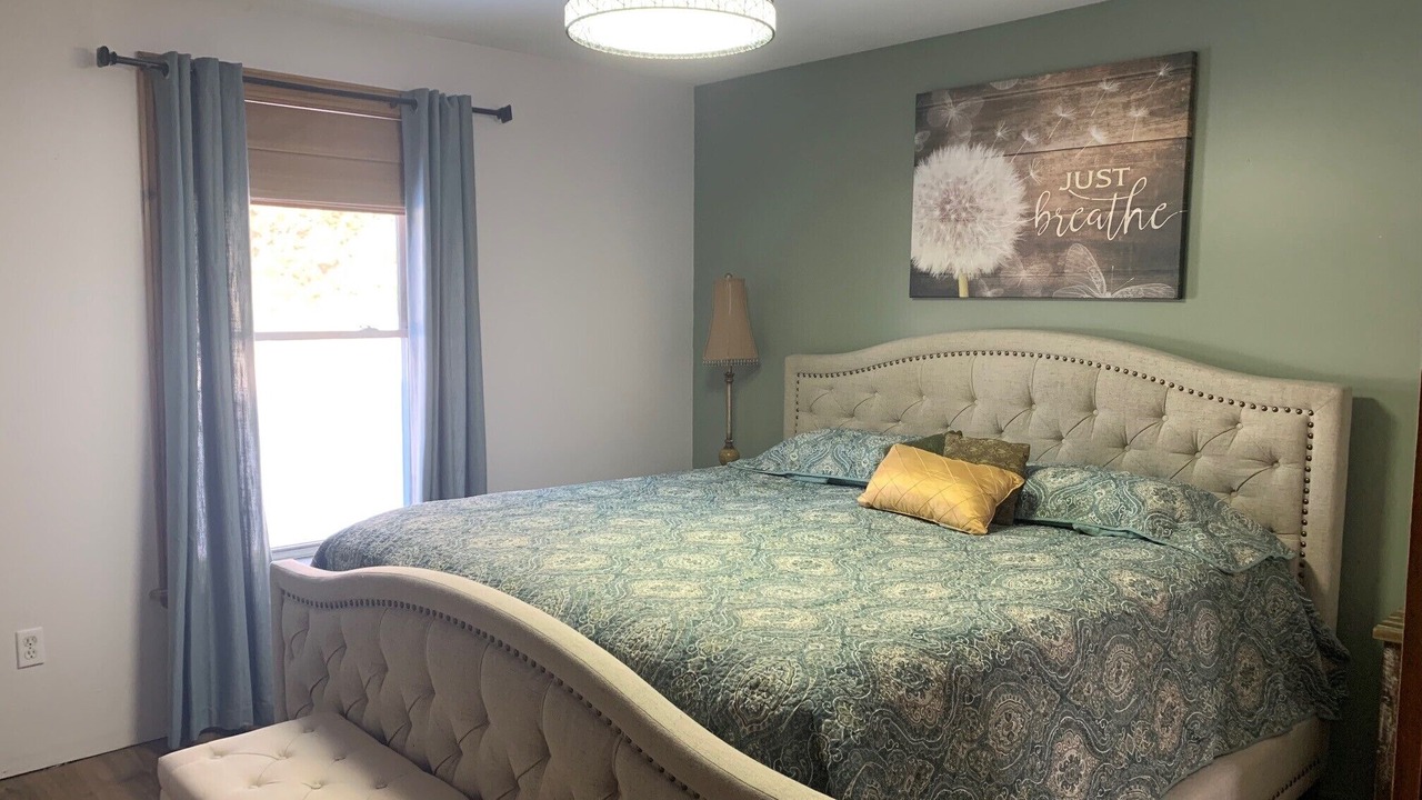 Photo of Bedroom in Eden