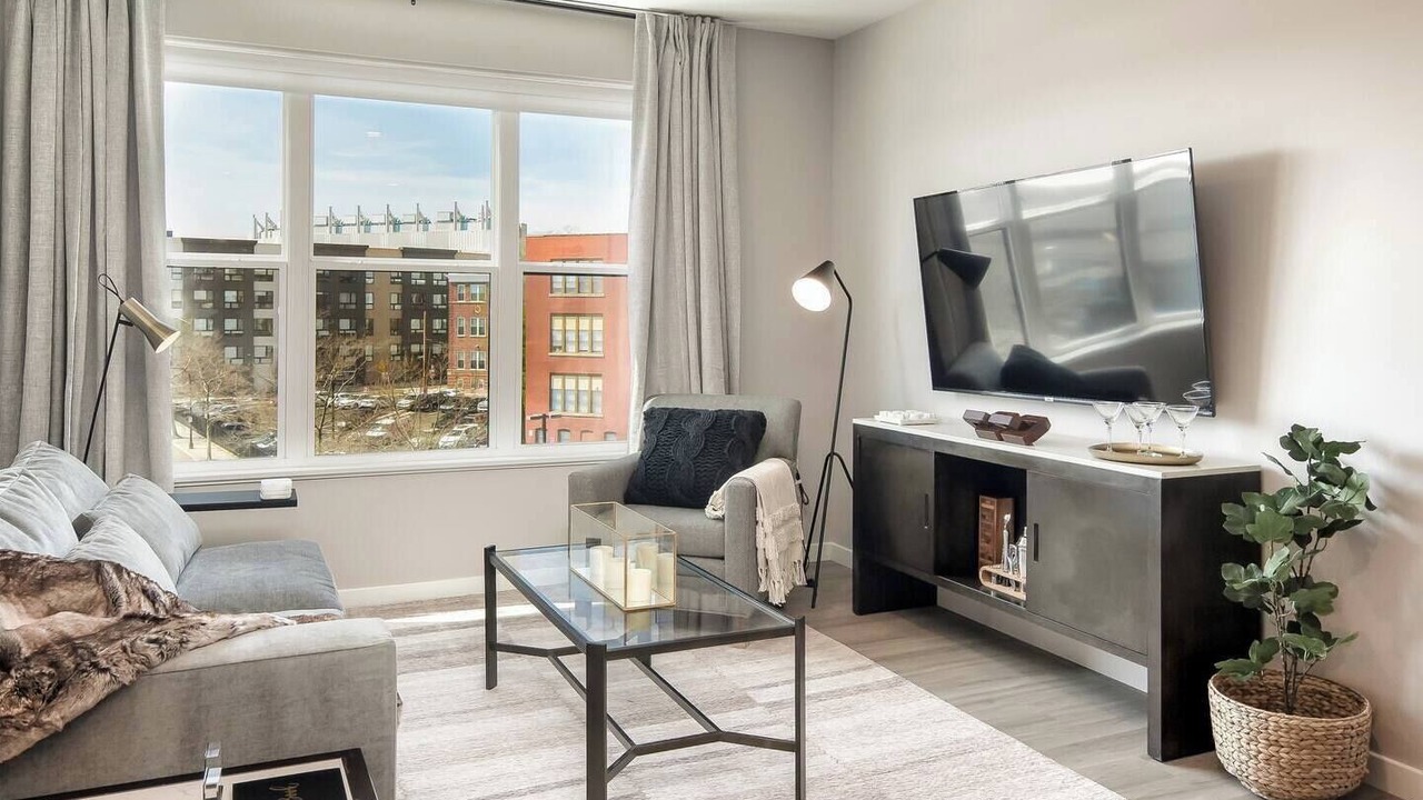 Photo of Livingroom in The Hill