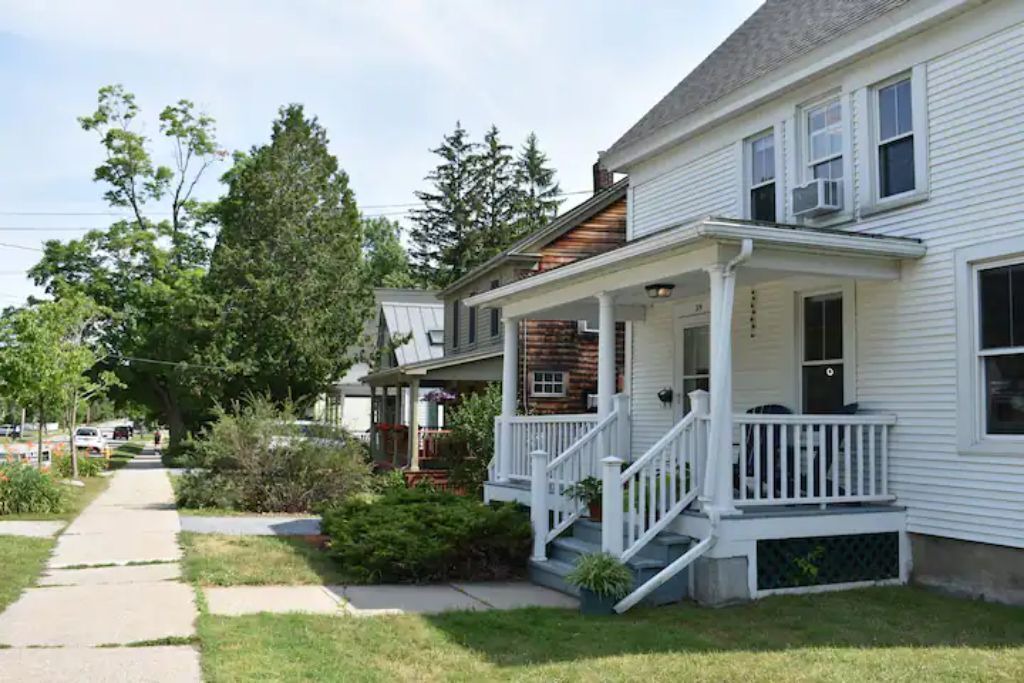 Photo of Outdoor in Middlebury - Warren