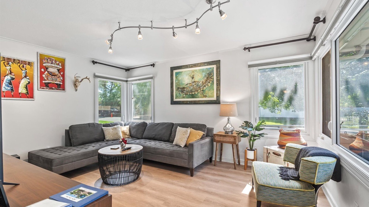 Photo of Livingroom in St. Louis Park
