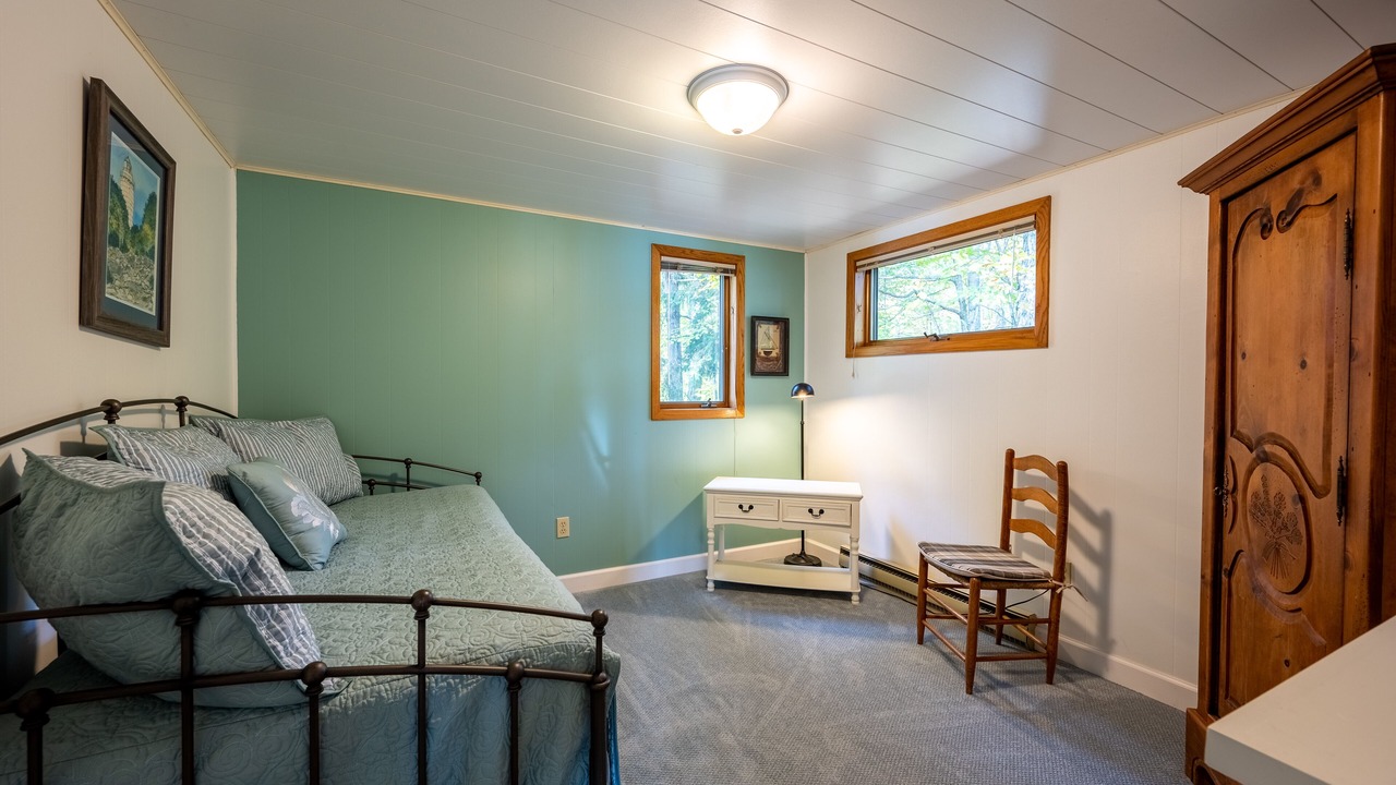 Photo of Bedroom in Gills Rock