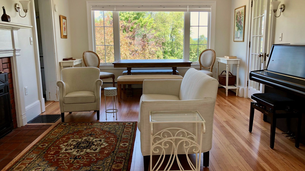 Photo of Livingroom in Danville