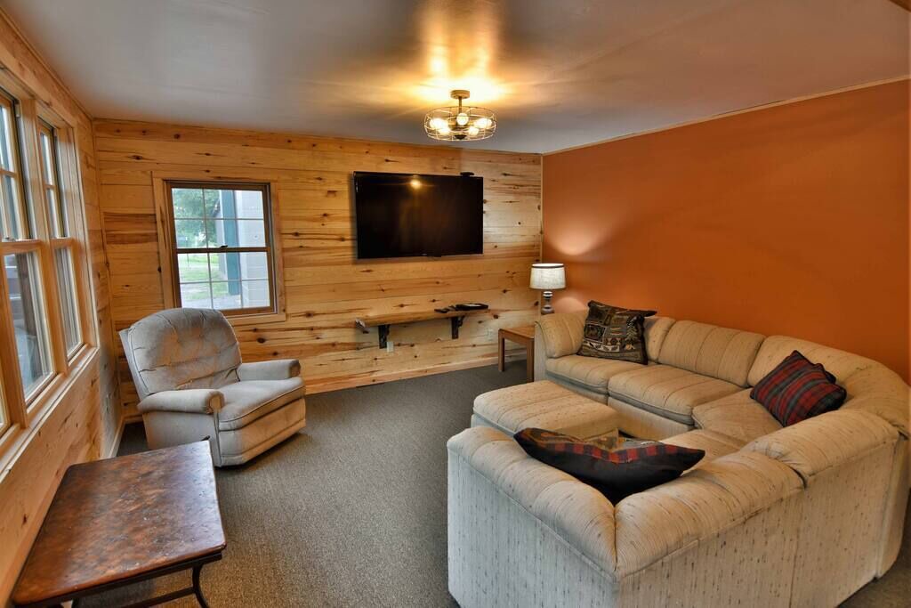 Photo of Livingroom in Clam Lake