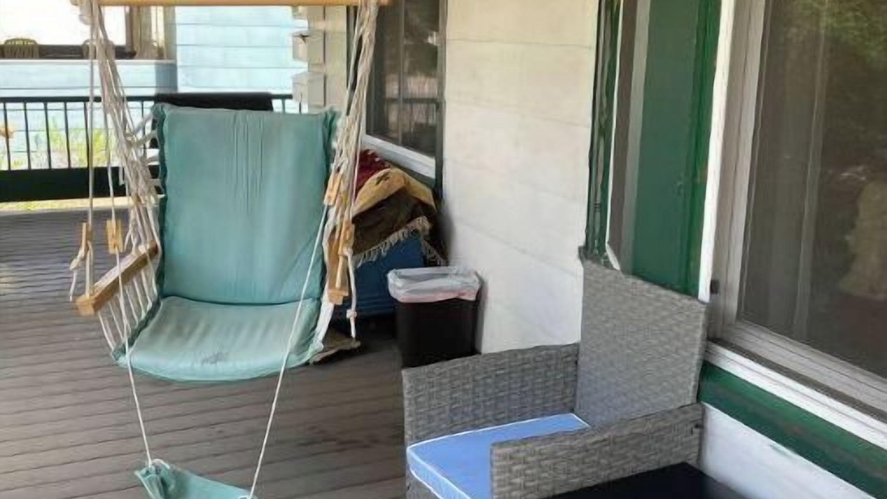 Photo of Patio Balcony in Lowry Hill East