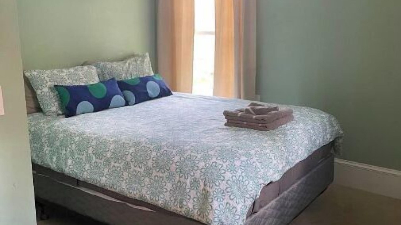 Photo of Bedroom in Lowry Hill East