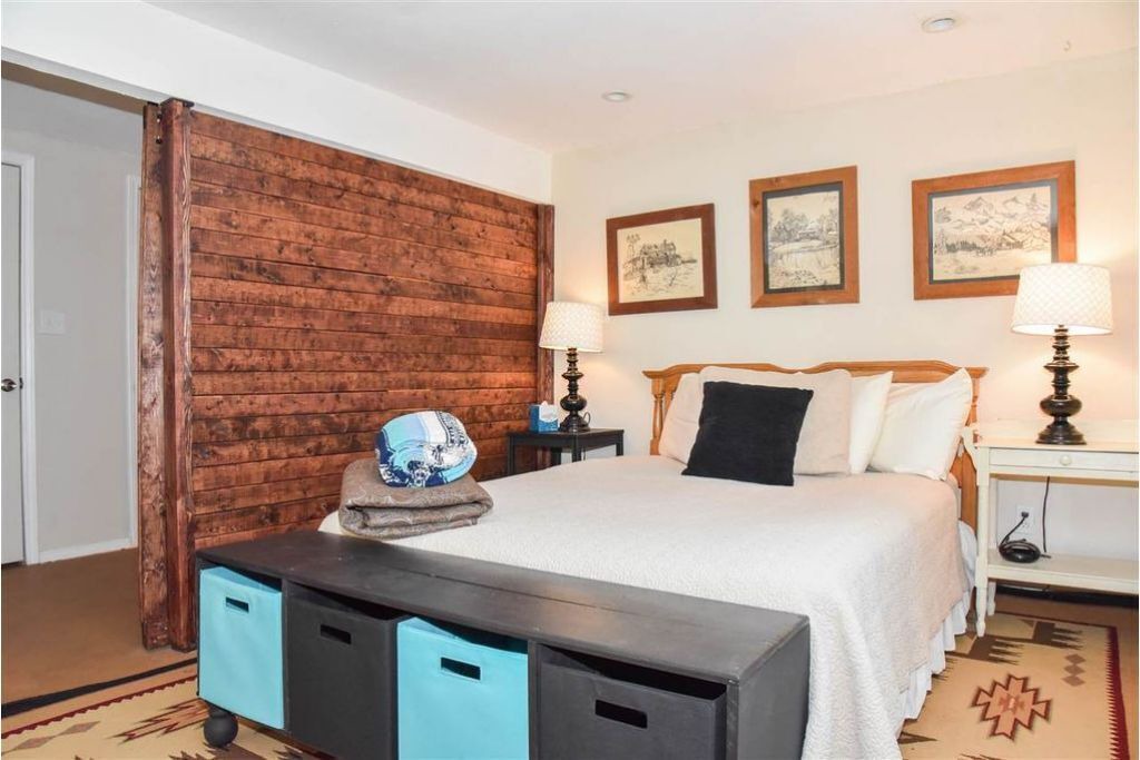 Photo of Bedroom in Red River