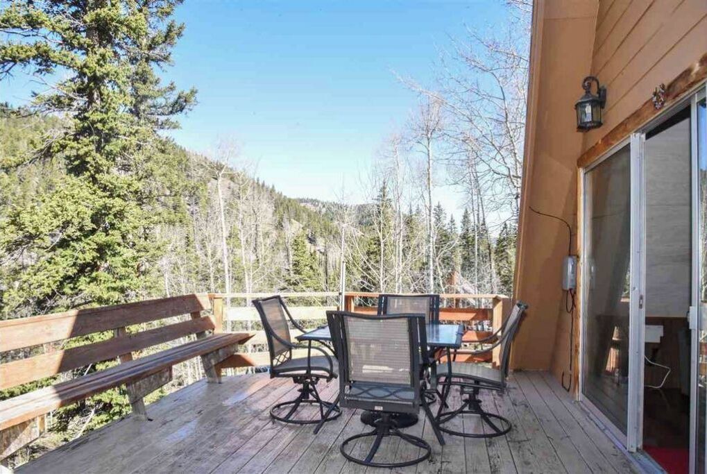 Photo of Outdoor in Red River