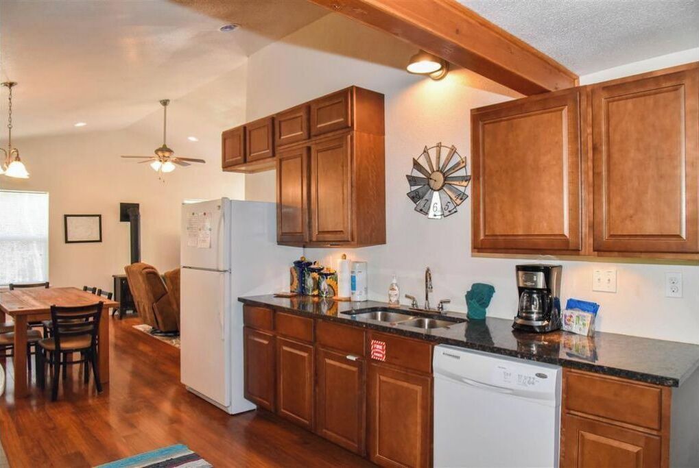 Photo of Kitchen in Red River