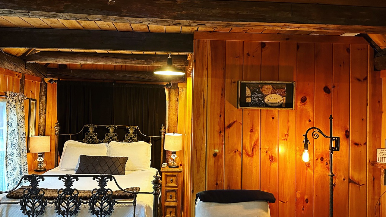 Photo of Bedroom in Fitzwilliam
