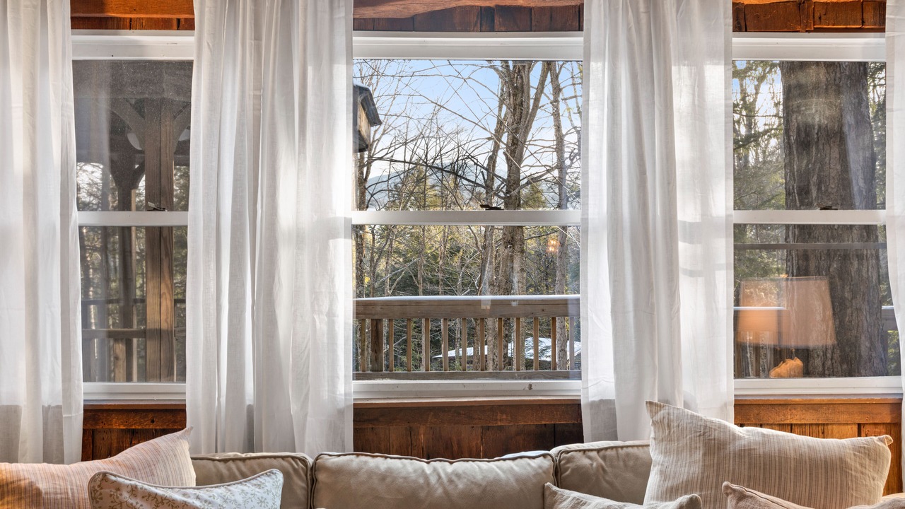 Photo of Livingroom in Winhall