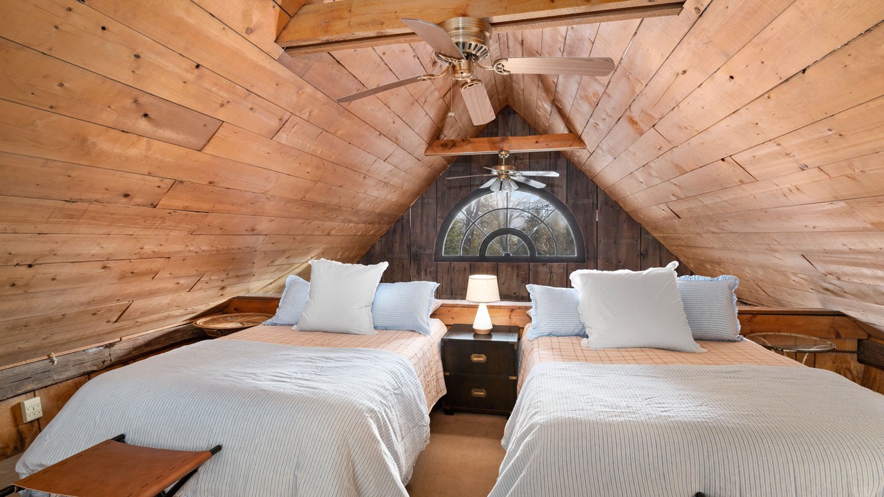 Photo of Bedroom in Winhall