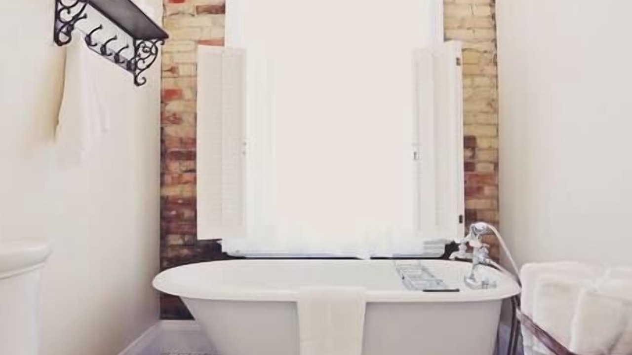 Photo of Bathroom in Clare