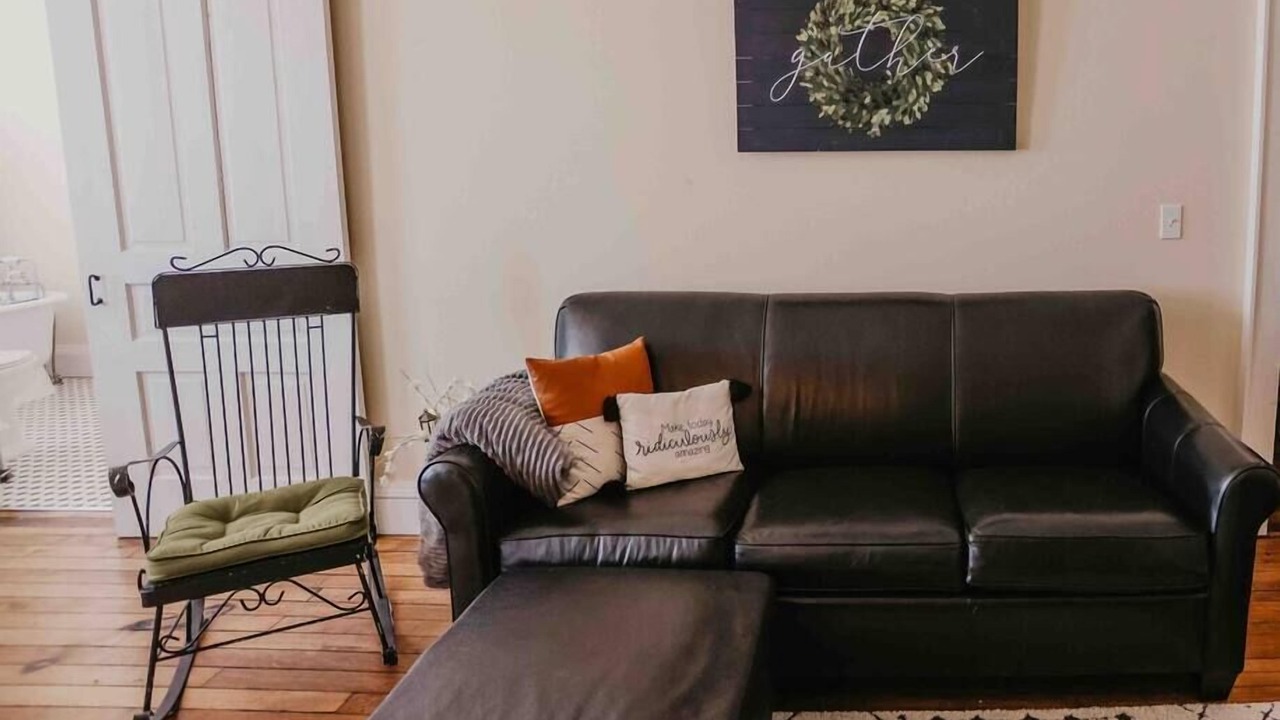 Photo of Livingroom in Clare