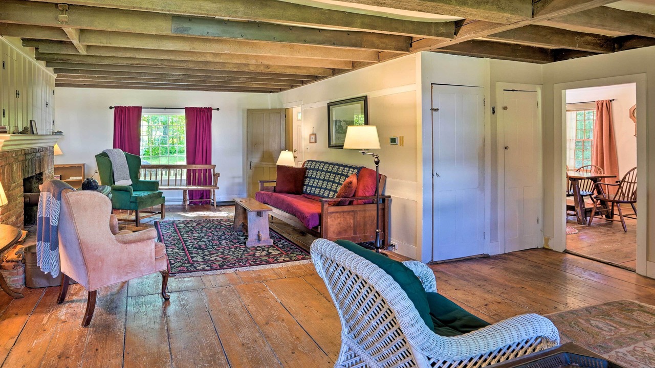 Photo of Livingroom in Hawley