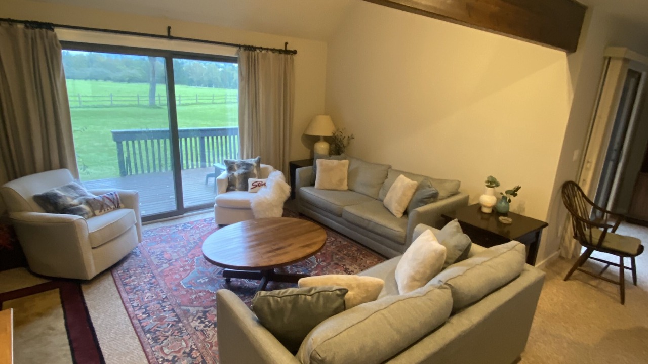 Photo of Livingroom in Stowe Area