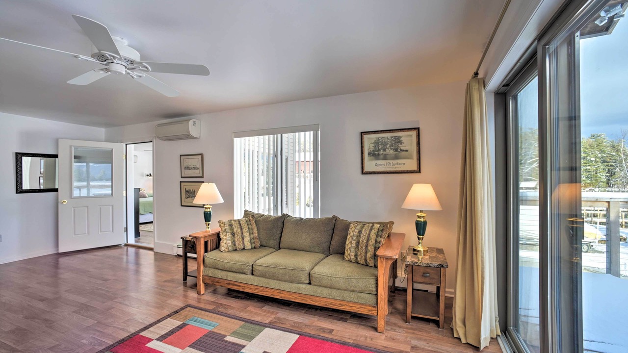 Photo of Livingroom in Bolton Landing