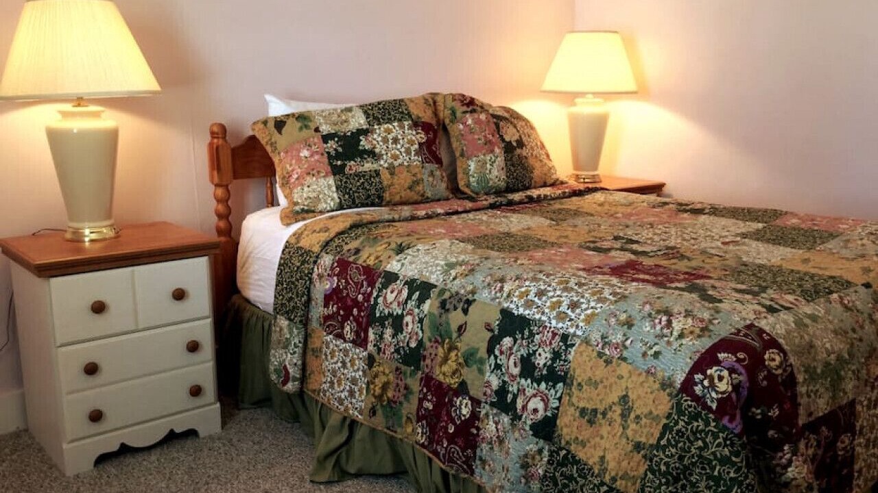 Photo of Bedroom in Alburg