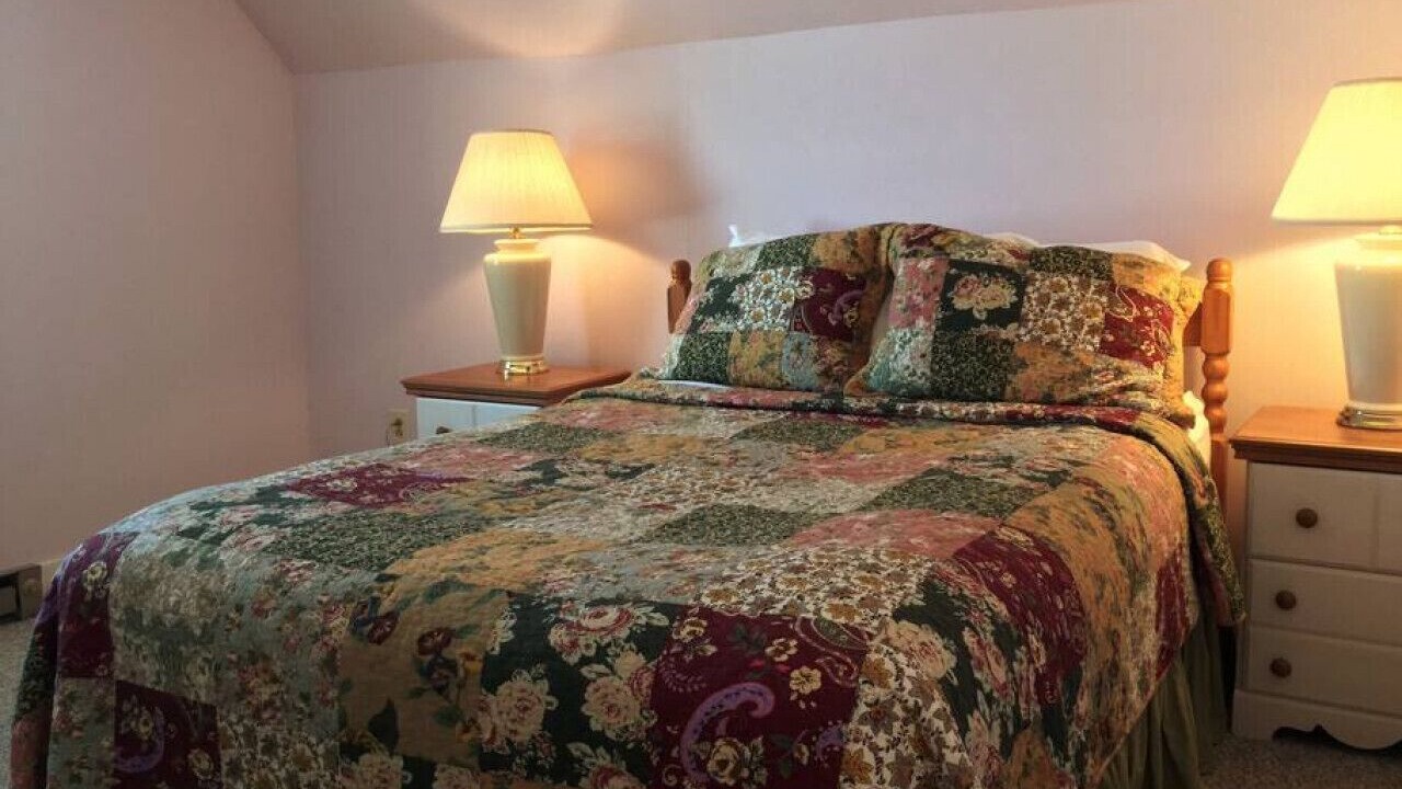 Photo of Bedroom in Alburg