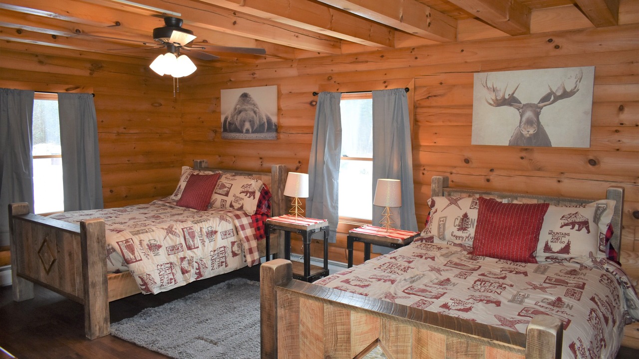 Photo of Bedroom in Schuyler Falls
