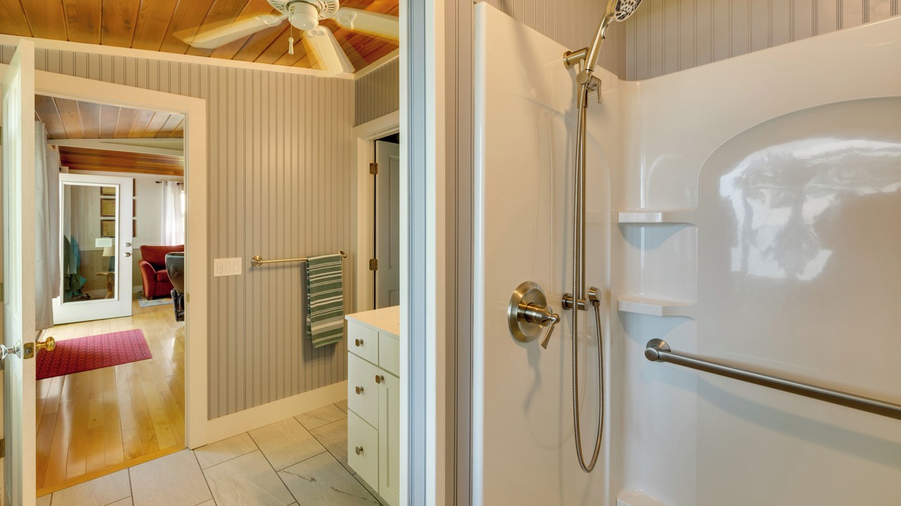 Photo of Bathroom in North Hero
