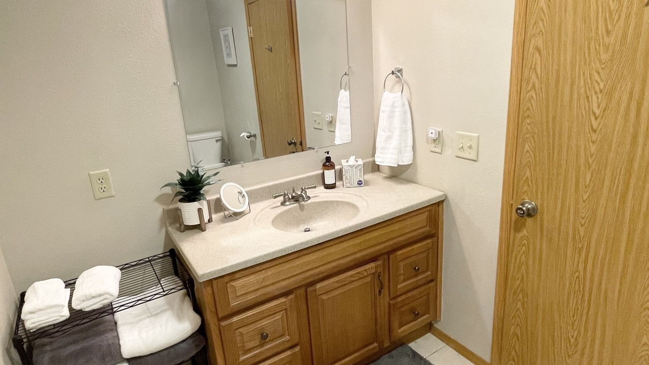 Photo of Bathroom in Kutzky Park