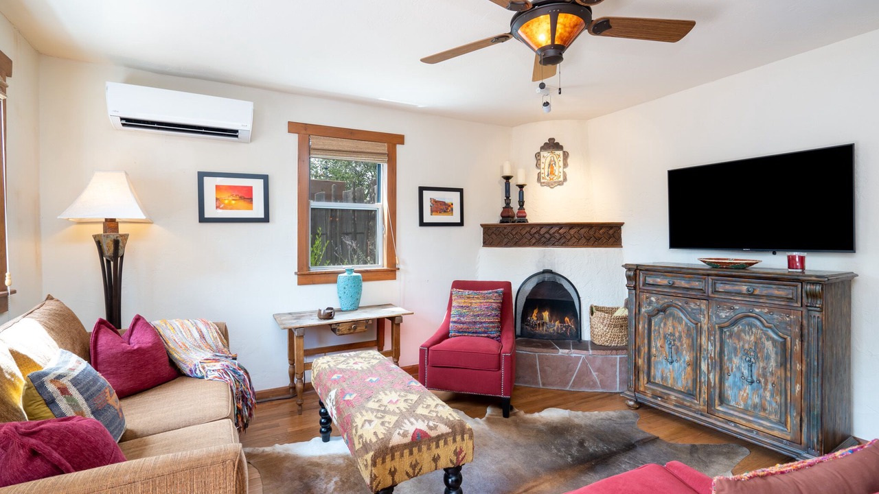 Photo of Bedroom in South Capitol