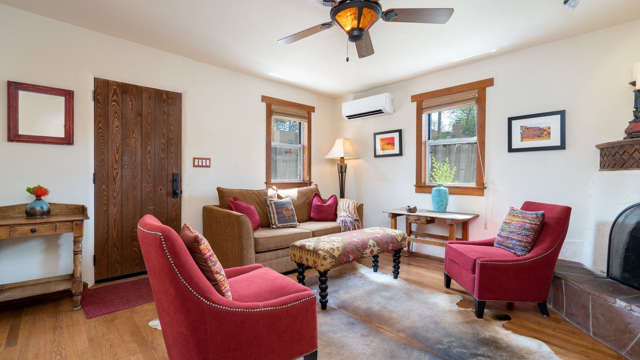 Photo of Bedroom in South Capitol