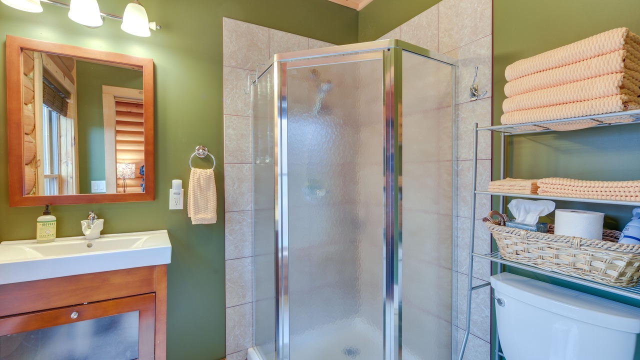 Photo of Bathroom in Pine City