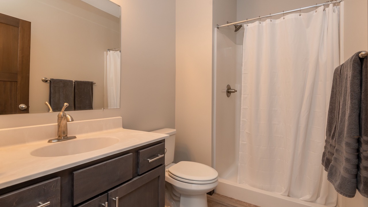 Photo of Bathroom in Merriam Park