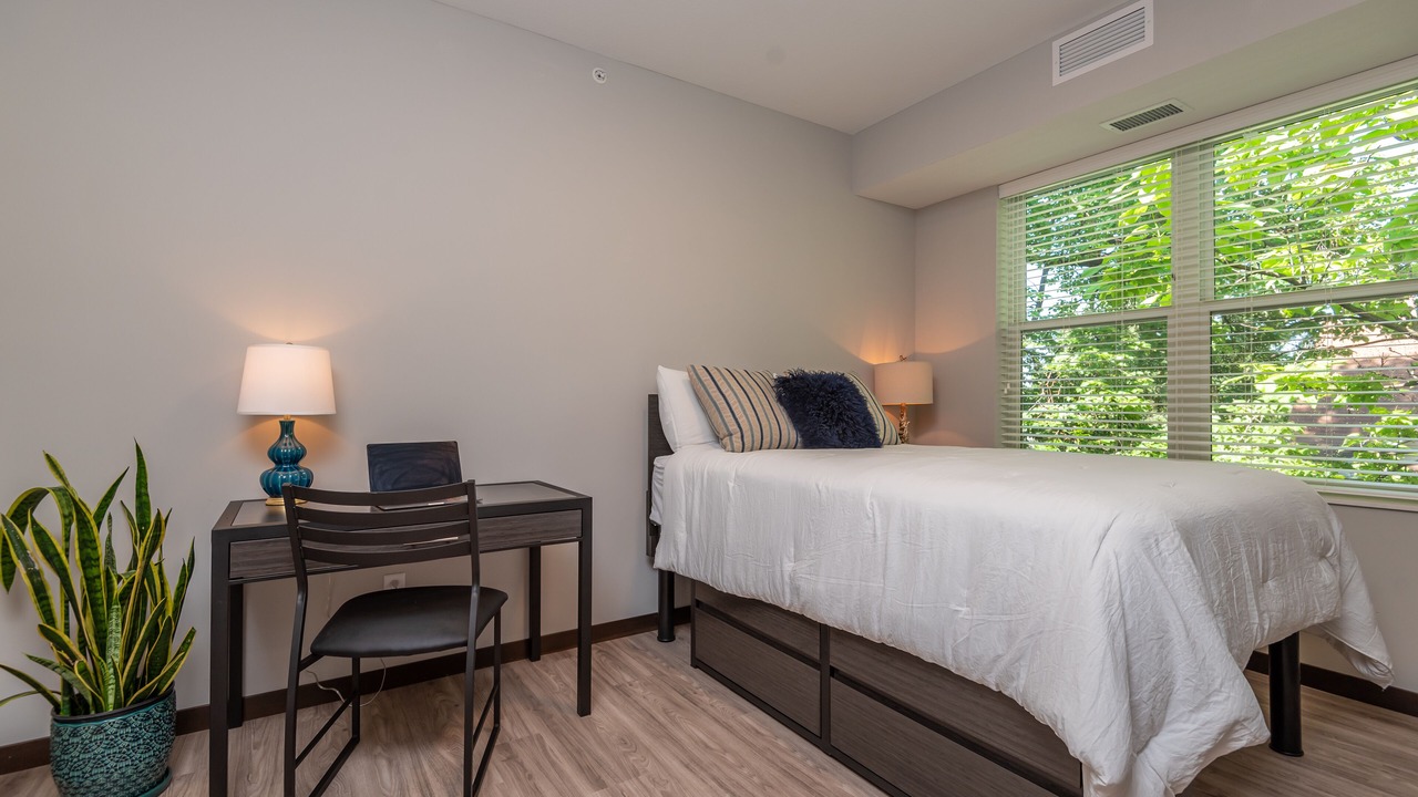 Photo of Bedroom in Merriam Park