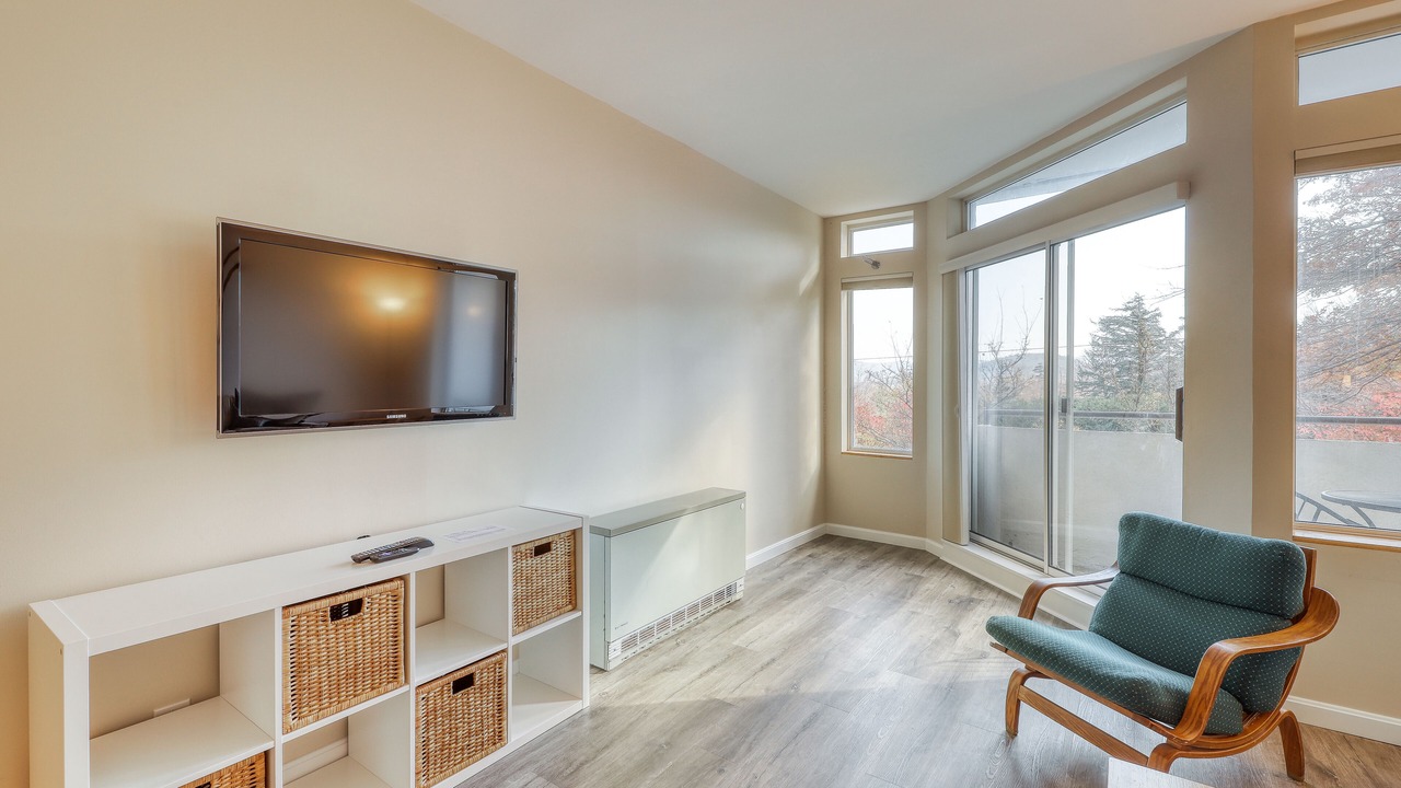 Photo of Livingroom in Warren