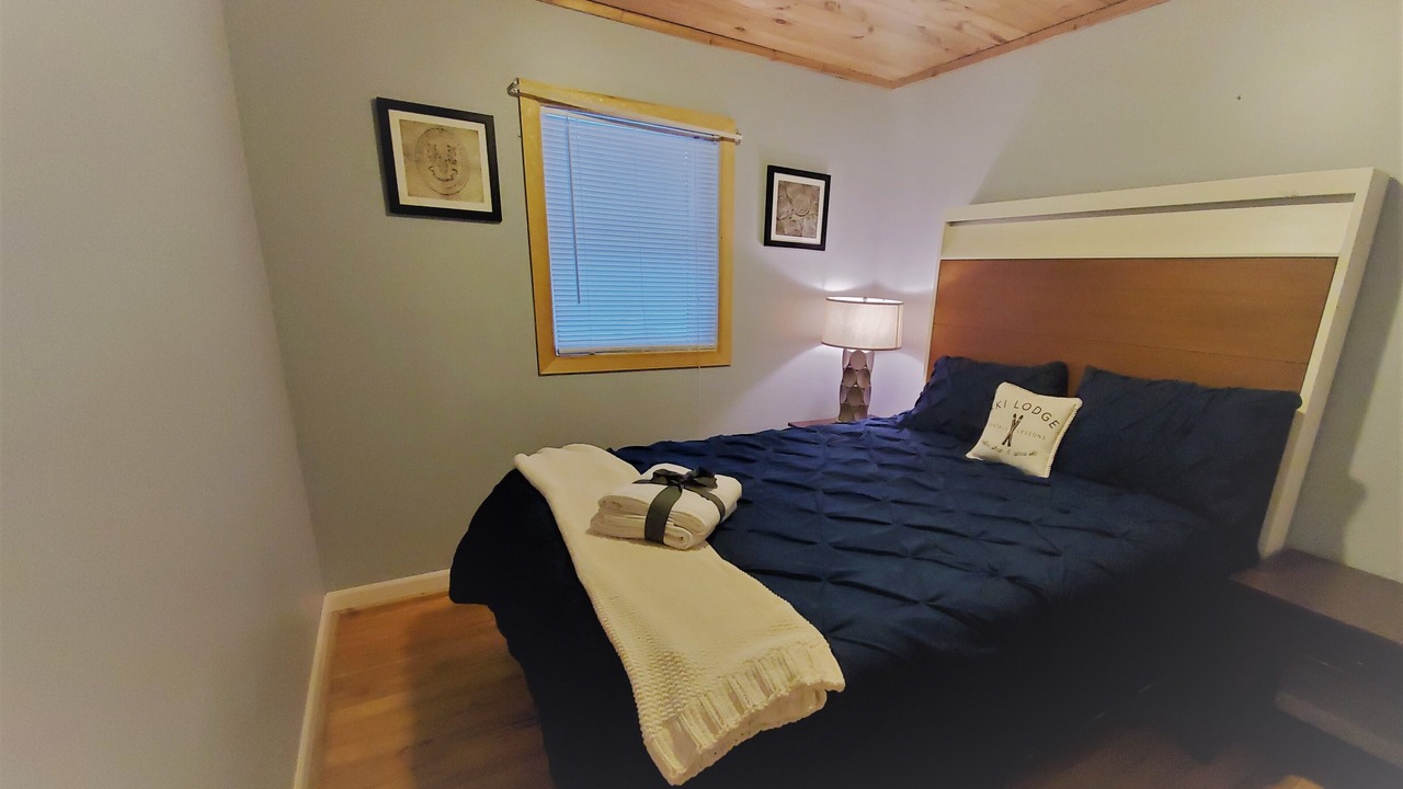 Photo of Bedroom in Jewett City