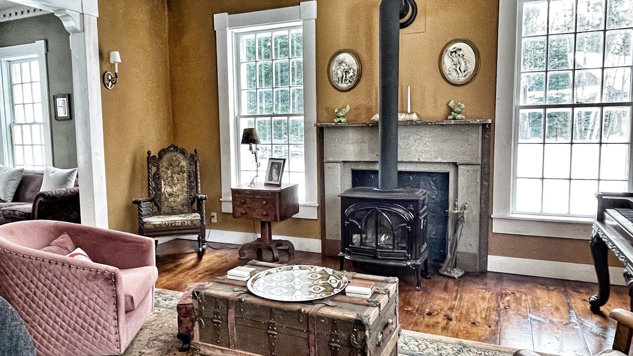 Photo of Livingroom in Montgomery Center