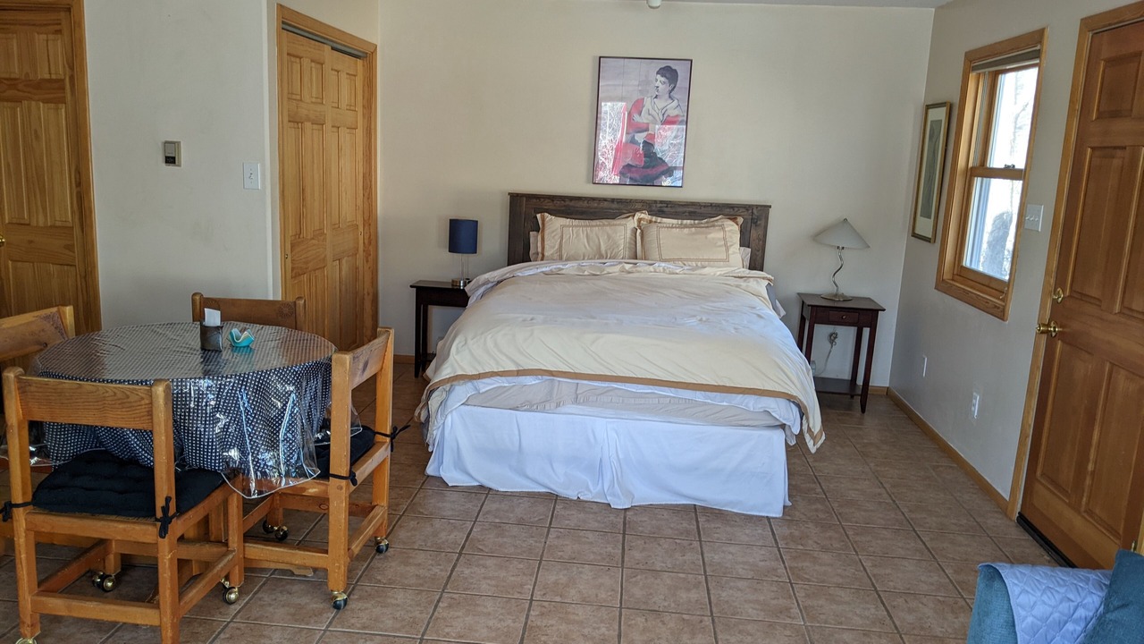 Photo of Bedroom in Northeast Santa Fe