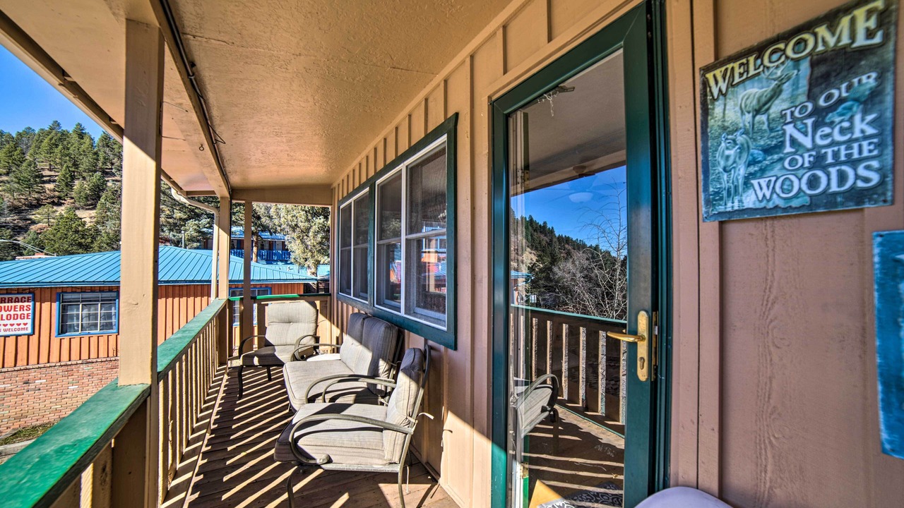 Photo of Patio Balcony in Red River
