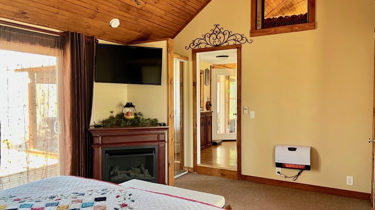 Photo of Bedroom in Chase Mills