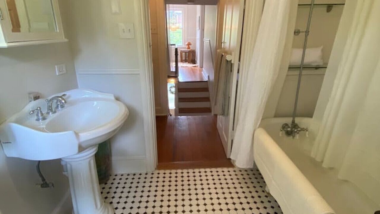 Photo of Bathroom in Bolivar