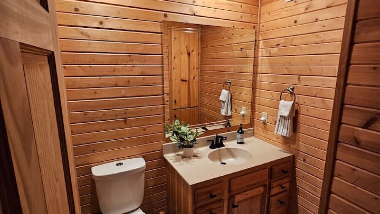 Photo of Bathroom in Cable