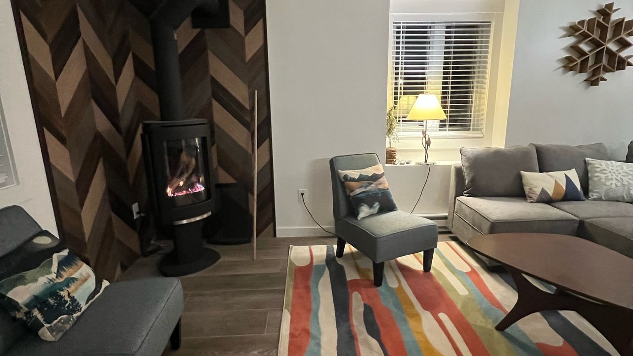 Photo of Livingroom in North Troy