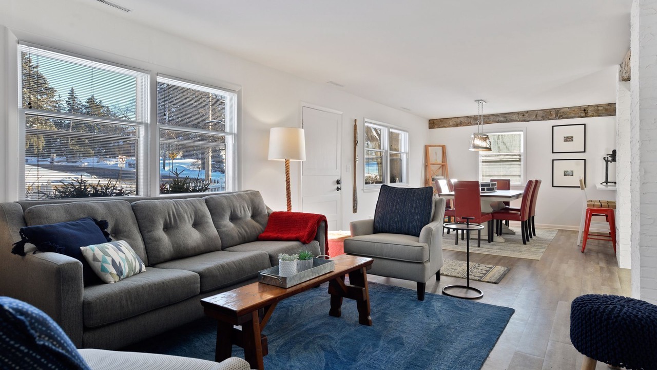 Photo of Livingroom in Excelsior